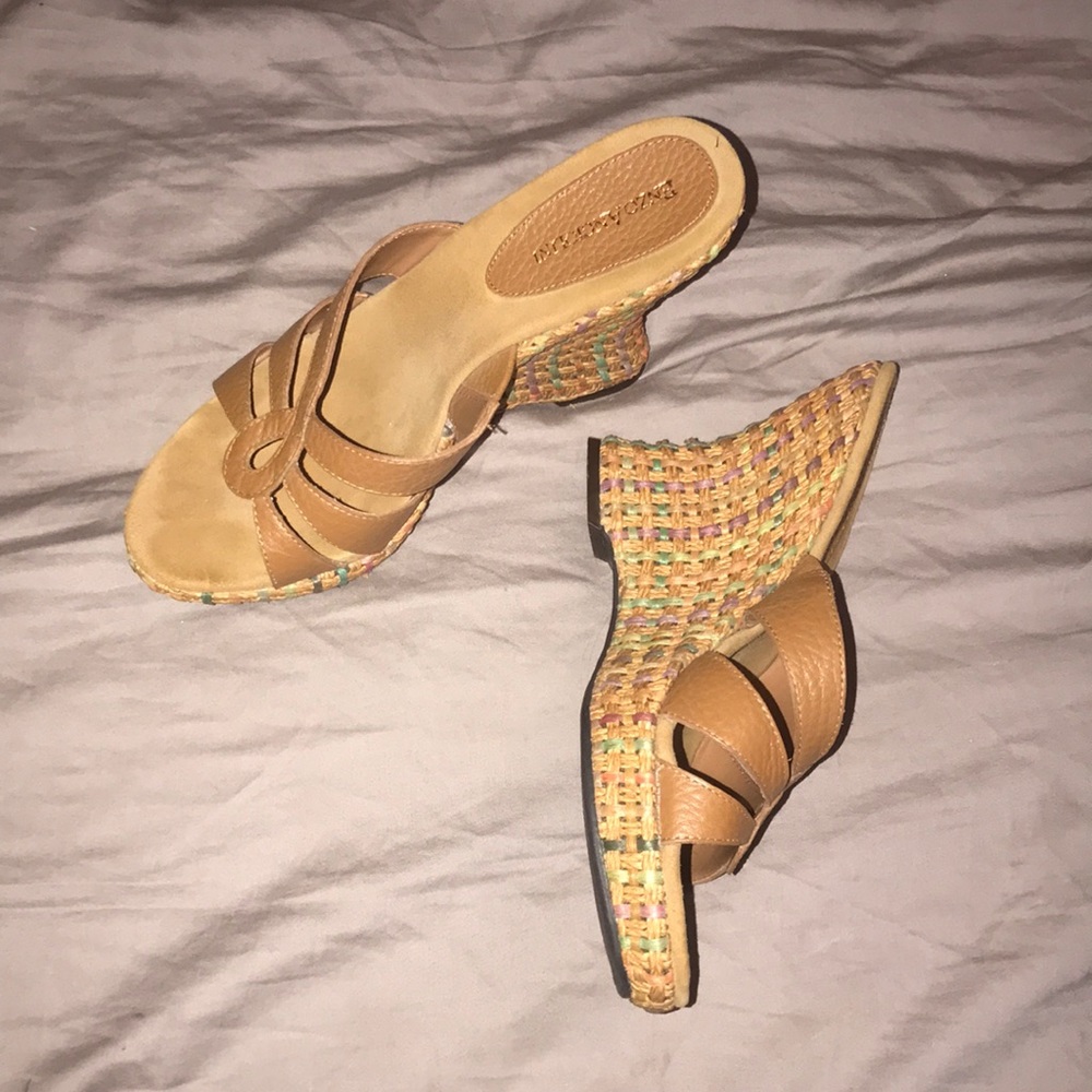 Enzo Angiolini wedges